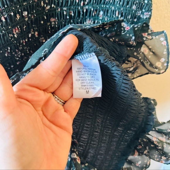 Storia | Floral Bodycon Dress - Picture 7 of 7